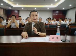 公交集團中層及四五級學(xué)研班開展首屆辯論賽